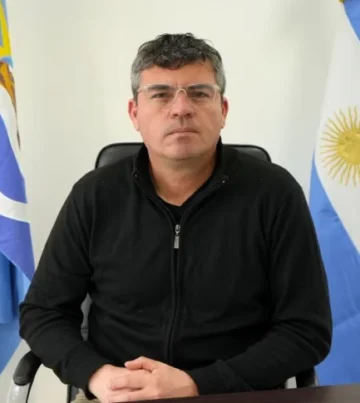 coordinador-general-de-la-Unidad-Ejecutora-Portuaria-de-Santa-Cruz-UNEPOSC-Walter-Uribe-728x485