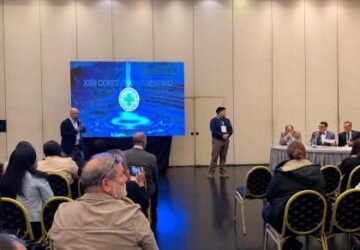 Ultraport-presenta-en-Argentina-sistema-de-IA-para-anticipar-riesgos-en-operaciones-portuarias-implementado-en-Mejillones-420x315