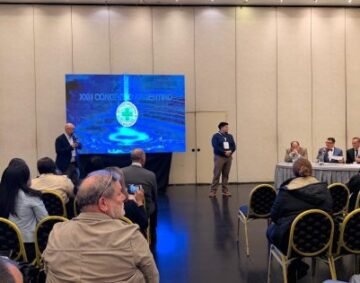 Ultraport-presenta-en-Argentina-sistema-de-IA-para-anticipar-riesgos-en-operaciones-portuarias-implementado-en-Mejillones-420x315