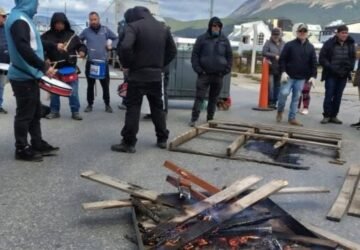 trabajadores-820x360